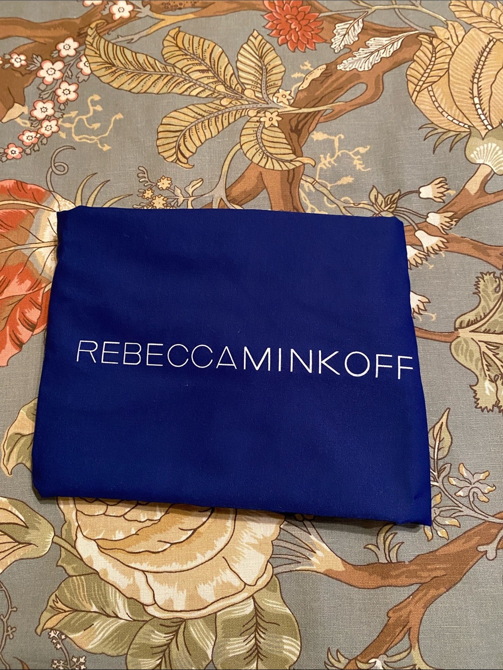 Rebecca Minkoff dustbag (23x23 inches)